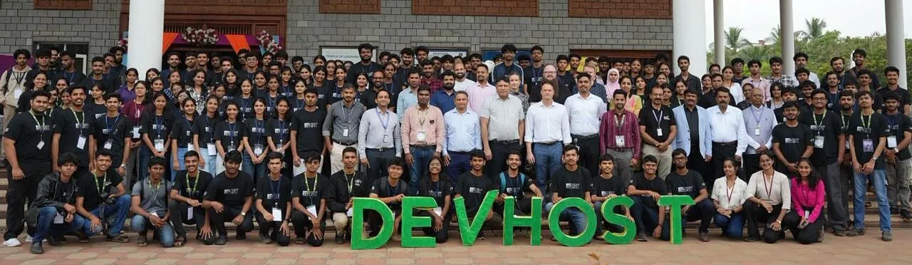 DevHost 2025 group photo